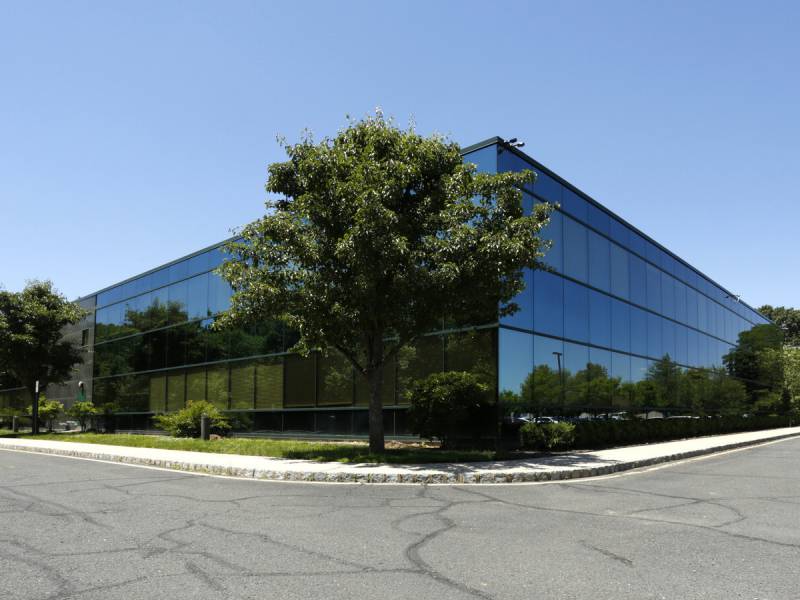 195 Route 9, Manalapan, NJ 07726 United States
