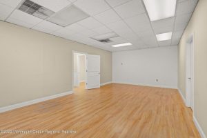 704 Ginesi, Marlboro, NJ