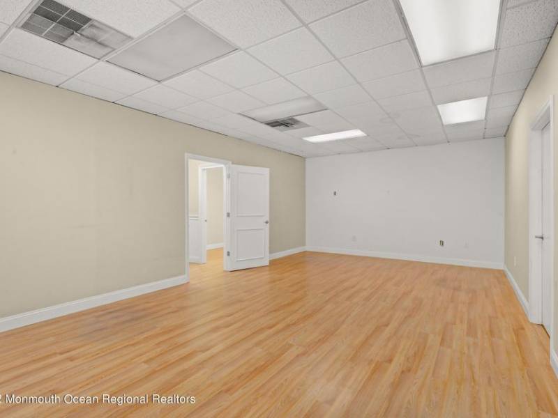 704 Ginesi, Marlboro, NJ